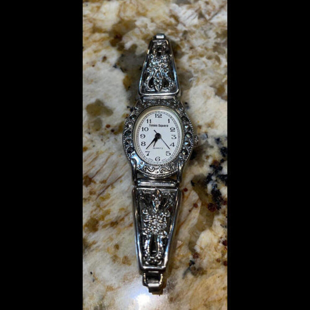 Times Square Japan Movement Quartz Watch‎ Untested